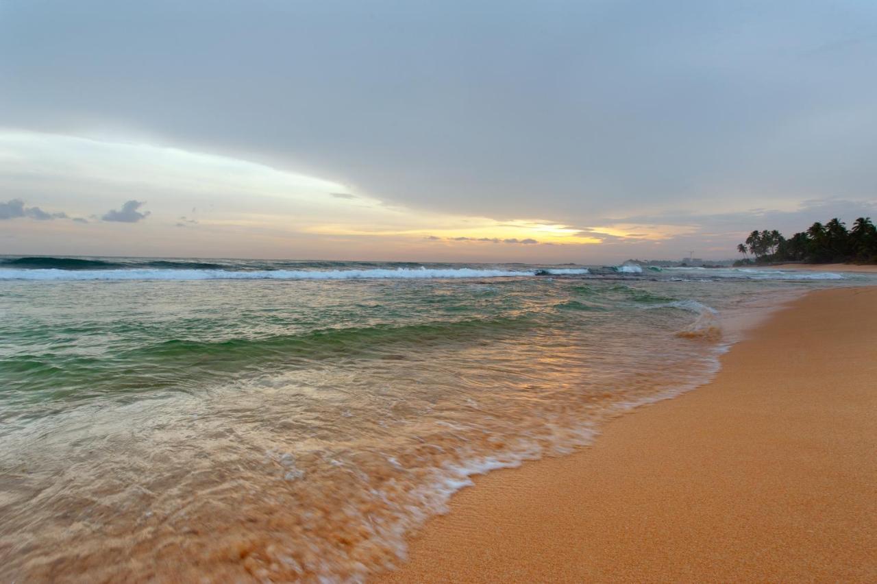 Bed and Breakfast Isle Of Thalpe Unawatuna Exterior foto